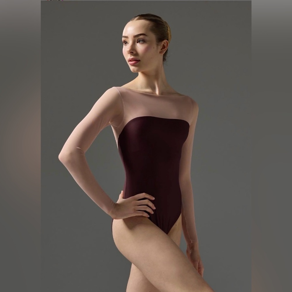 BODILE GABRIELLA LEOTARD